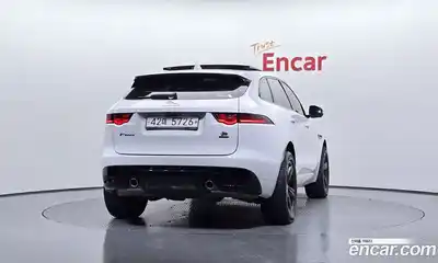 Jaguar F-Pace 2017 3.0 Автомат в Москве № 320068, миниатюра 4