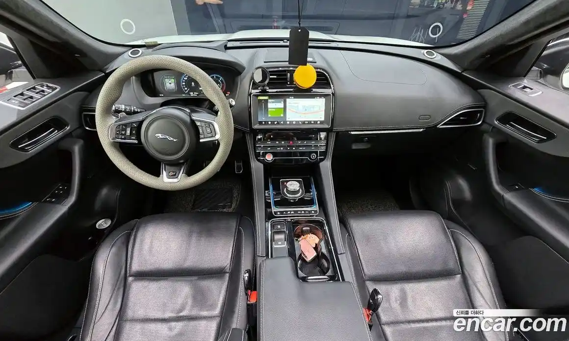 Jaguar F-Pace 2017 3.0 Автомат в Москве № 320068, фото 7