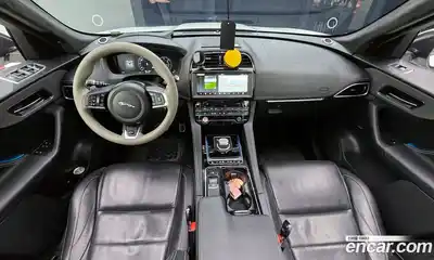 Jaguar F-Pace 2017 3.0 Автомат в Москве № 320068, миниатюра 7