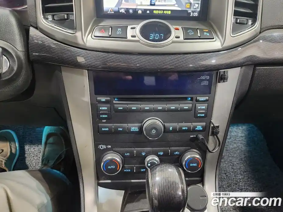 Chevrolet Captiva 2015 2.2 Автомат в Москве № 37198, фото 16