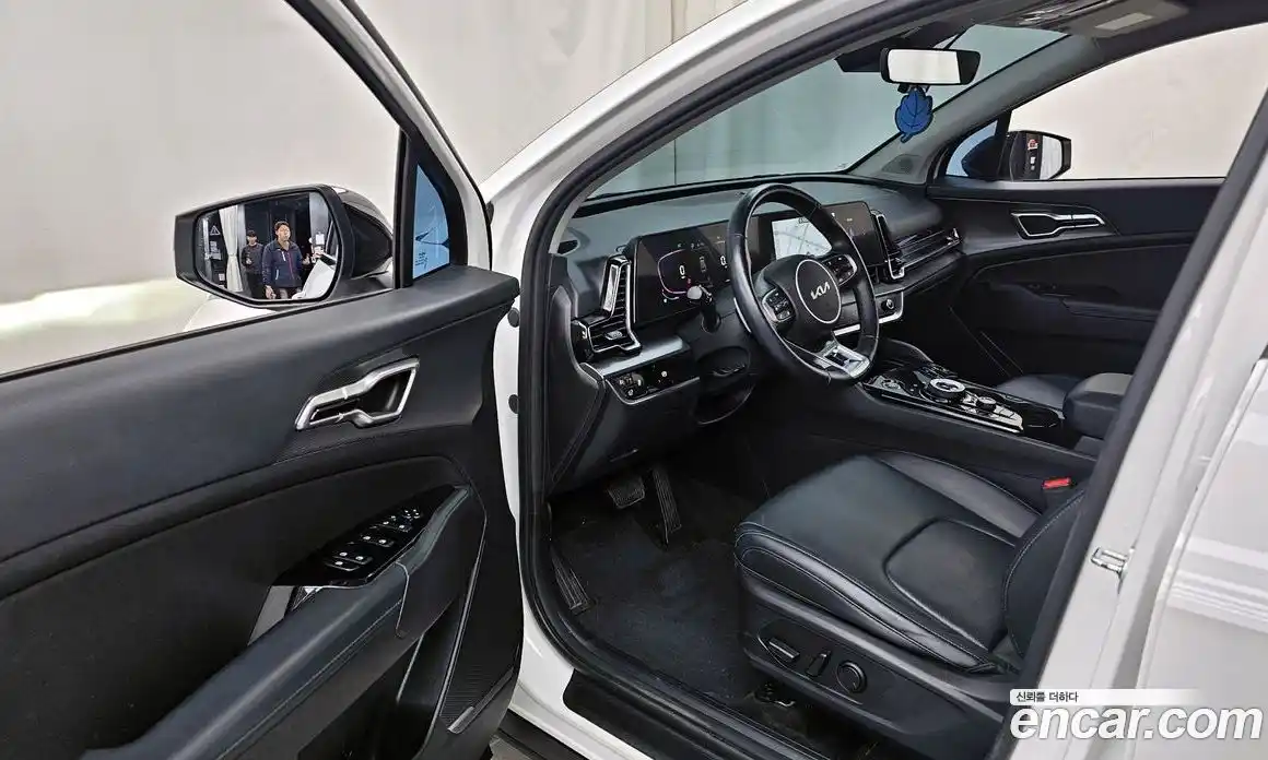 Kia Sportage 2023 1.6 Автомат в Москве № 52284, фото 10