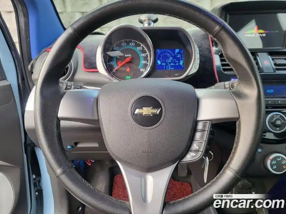 Chevrolet Spark 2015 1.0 Автомат в Москве № 104897, фото 12