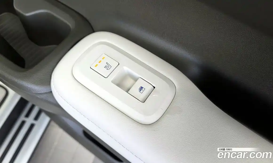 Hyundai Santa Fe 2024 1.6 Автомат в Москве № 109852, фото 18