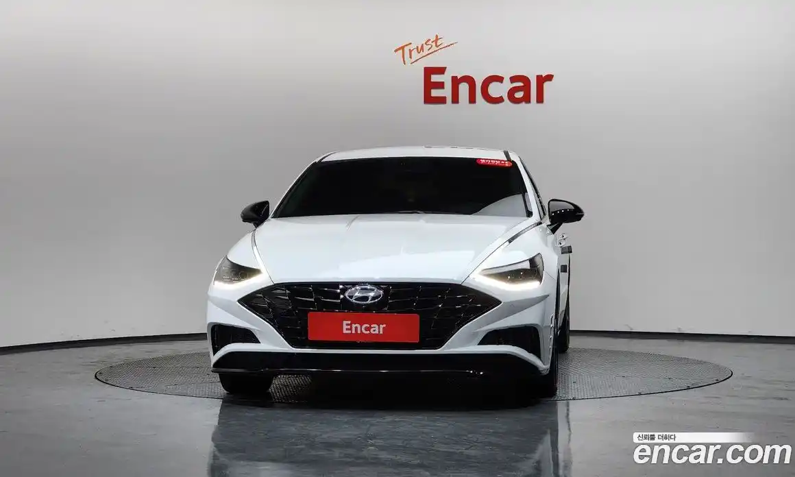 Hyundai Sonata 2022 1.6 Автомат в Москве № 111421, фото 3