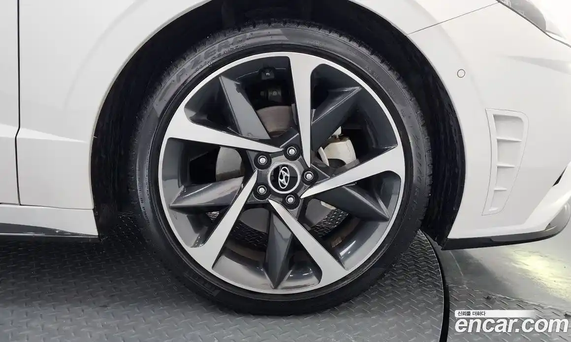 Hyundai Sonata 2022 1.6 Автомат в Москве № 111421, фото 5