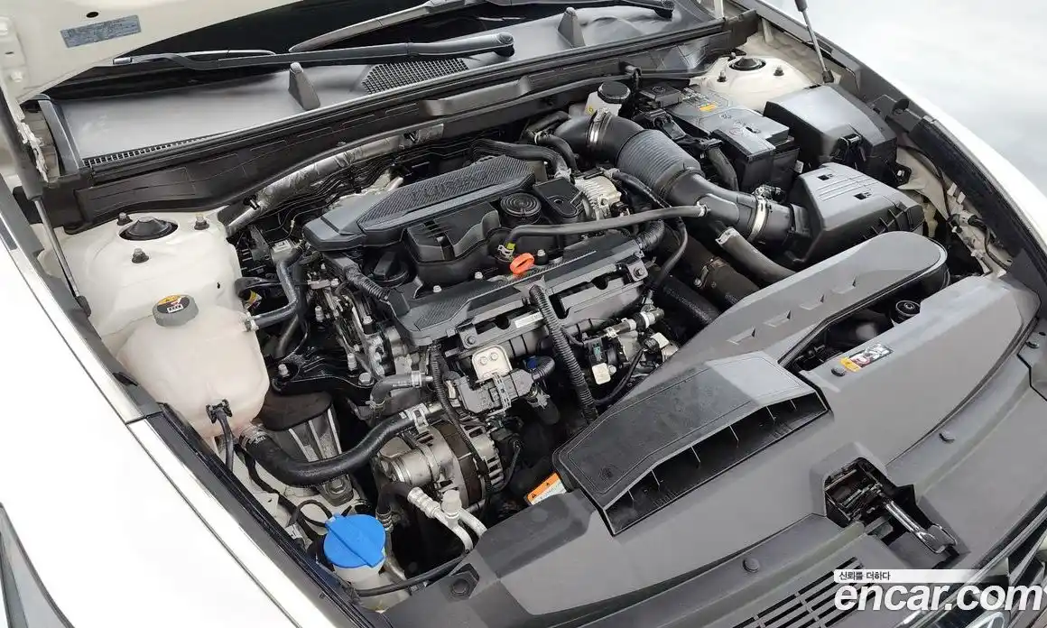 Hyundai Sonata 2022 1.6 Автомат в Москве № 111421, фото 6