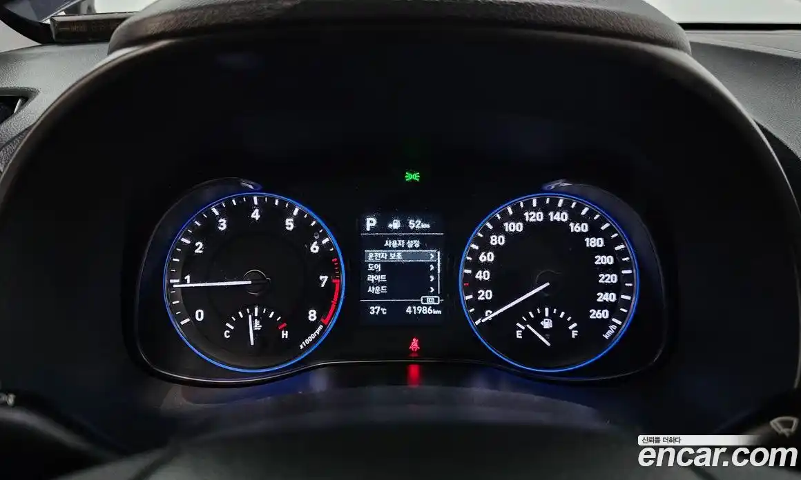 Hyundai Kona 2018 1.6 Автомат в Москве № 112884, фото 8