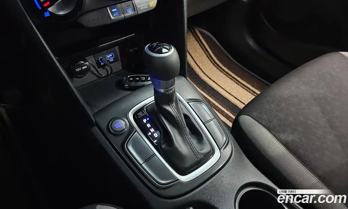 Hyundai Kona 2018 1.6 Автомат в Москве № 112884, фото 9