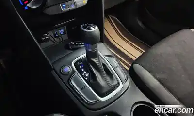 Hyundai Kona 2018 1.6 Автомат в Москве № 112884, миниатюра 9