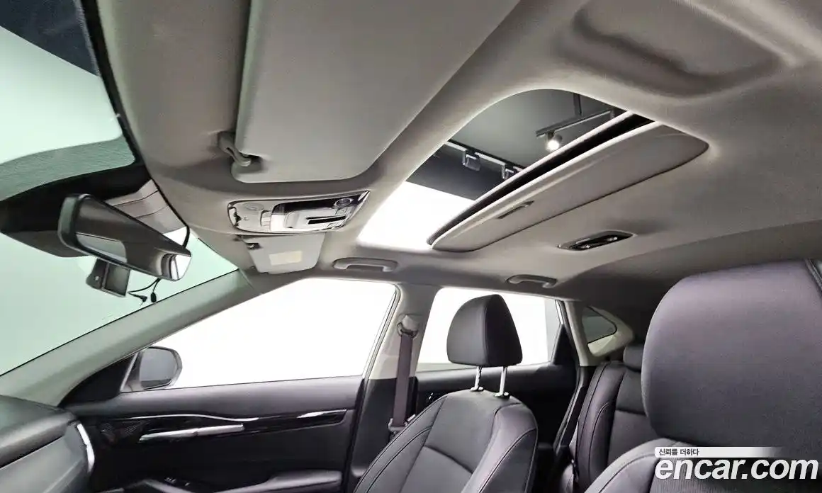 Kia Seltos 2023 1.6 Автомат в Москве № 115627, фото 17