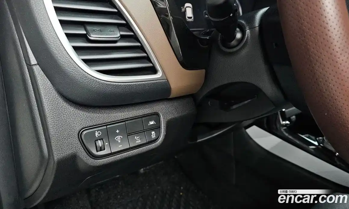 Kia Seltos 2023 1.6 Автомат в Москве № 128272, фото 16