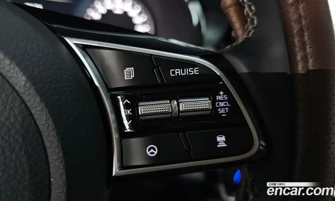 Kia Seltos 2023 1.6 Автомат в Москве № 128272, фото 17