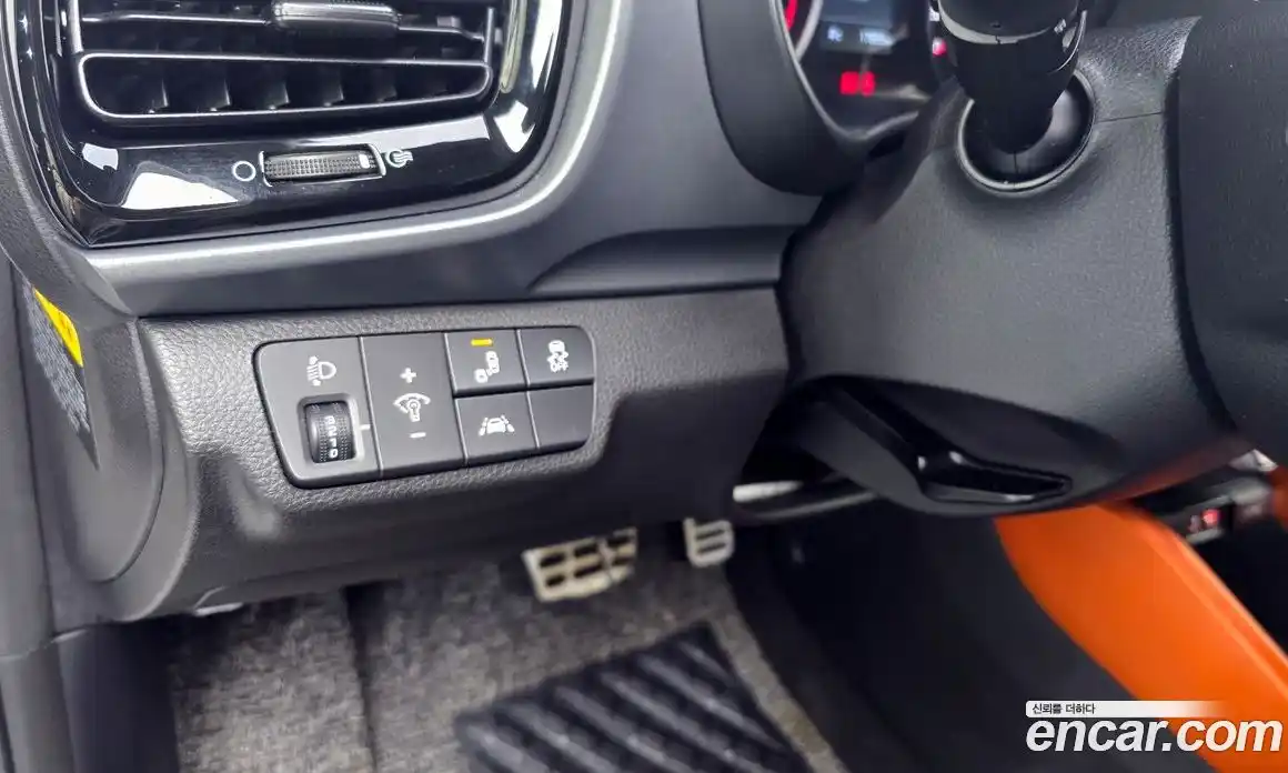 Kia Stonic 2020 1.0 Автомат в Москве № 130207, фото 17