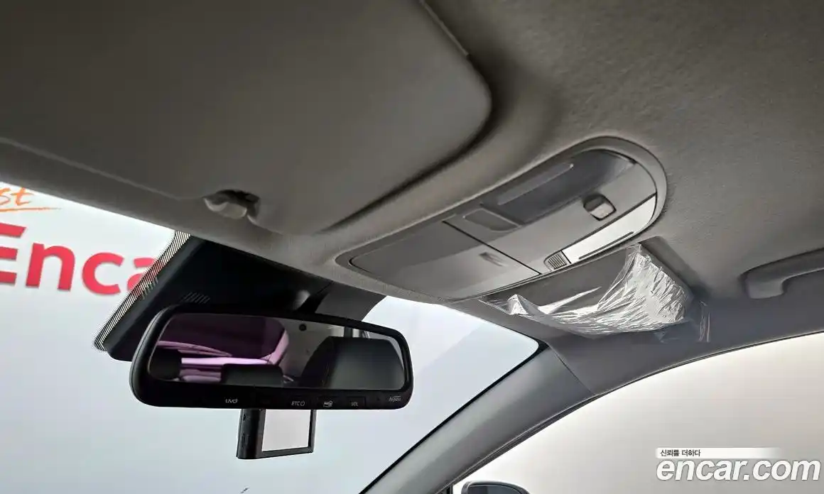 Kia Stonic 2020 1.0 Автомат в Москве № 130207, фото 20