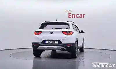 Kia Stonic 2020 1.0 Автомат в Москве № 130207, миниатюра 4