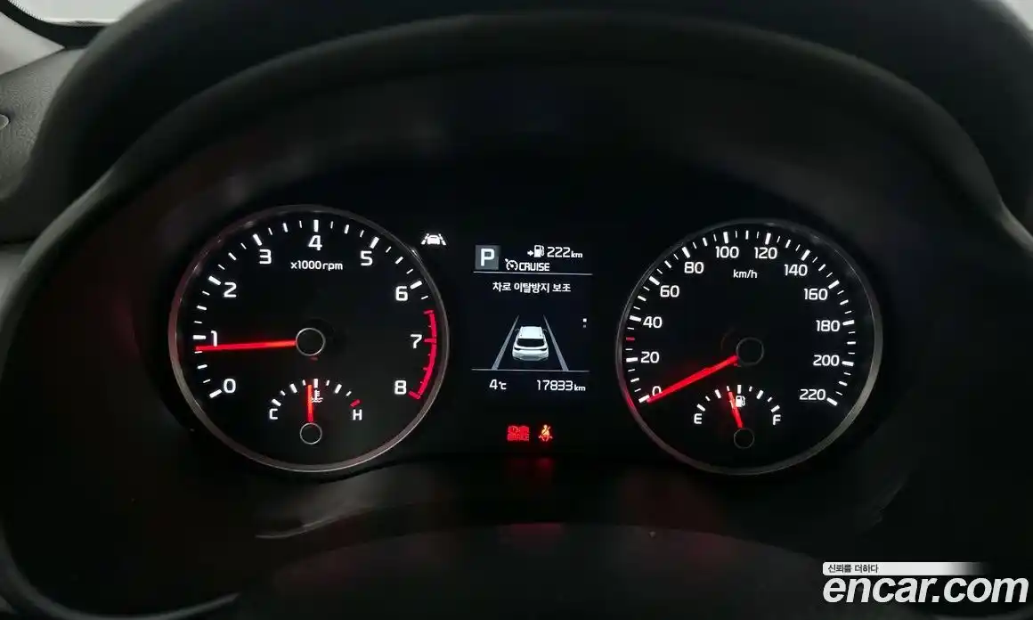 Kia Stonic 2020 1.0 Автомат в Москве № 130207, фото 8