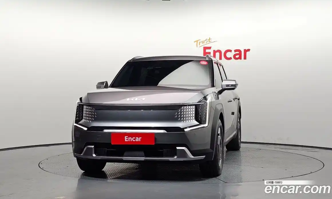 Kia EV9 2024 0.2 Автомат в Москве № 133943, фото 3