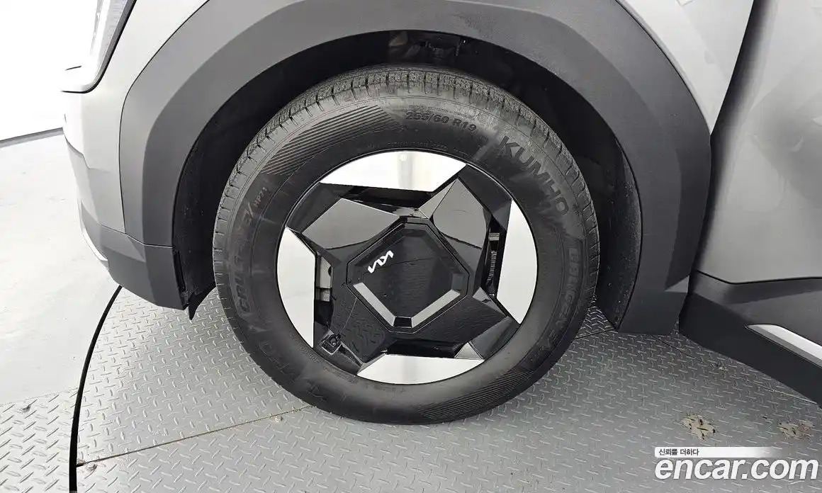 Kia EV9 2024 0.2 Автомат в Москве № 133943, фото 5