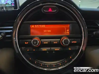 Mini Cooper 2017 1.5 Автомат в Москве № 147115, миниатюра 12