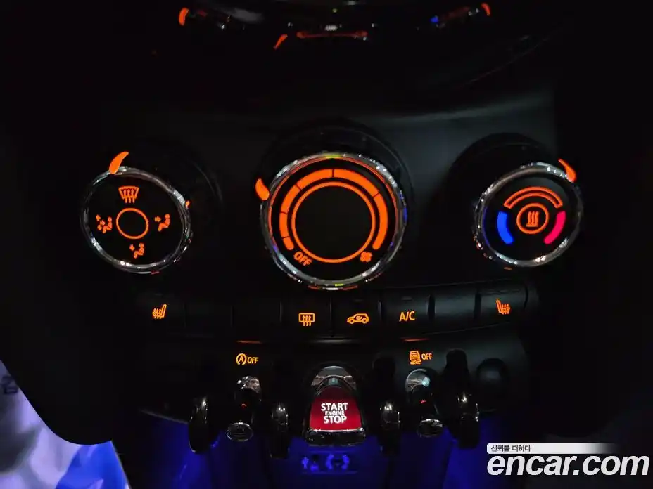 Mini Cooper 2017 1.5 Автомат в Москве № 147115, фото 13