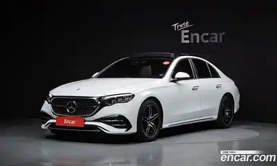 Mercedes-Benz E-Class, 2026