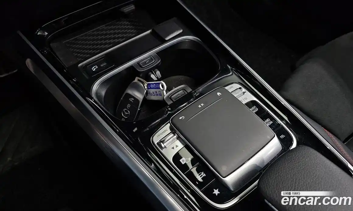 Mercedes-Benz GLB-Class 2020 2.0 Автомат в Москве № 161775, фото 18