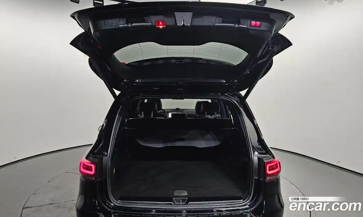 Mercedes-Benz GLB-Class 2020 2.0 Автомат в Москве № 161775, фото 20