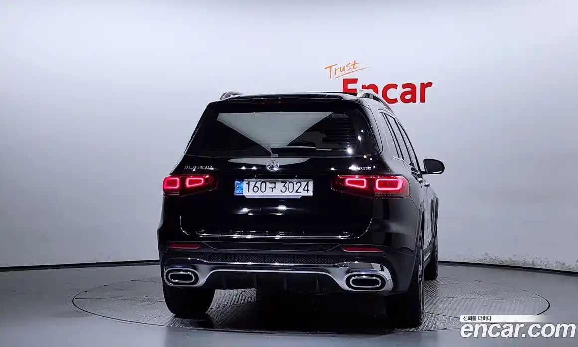 Mercedes-Benz GLB-Class 2020 2.0 Автомат в Москве № 161775, фото 4