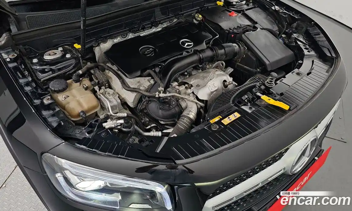 Mercedes-Benz GLB-Class 2020 2.0 Автомат в Москве № 161775, фото 6