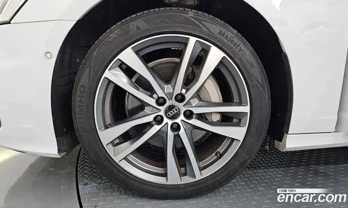 Audi A6 2022 2.0 Автомат в Москве № 162965, фото 5