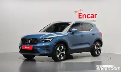 Volvo XC40, 2024