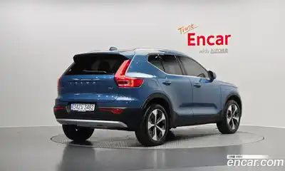 Volvo XC40 2024 2.0 Автомат в Москве № 164123, миниатюра 2