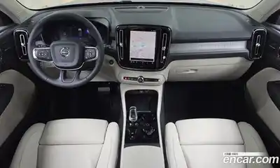 Volvo XC40 2024 2.0 Автомат в Москве № 164123, миниатюра 7
