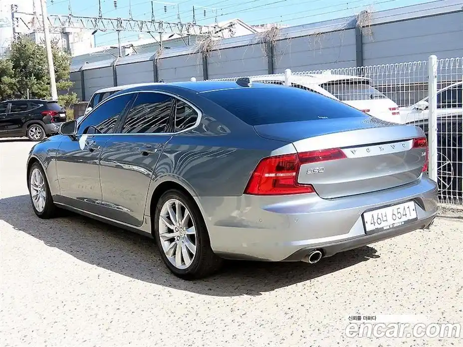 Volvo S90 2017 2.0 Автомат в Москве № 164855, фото 3