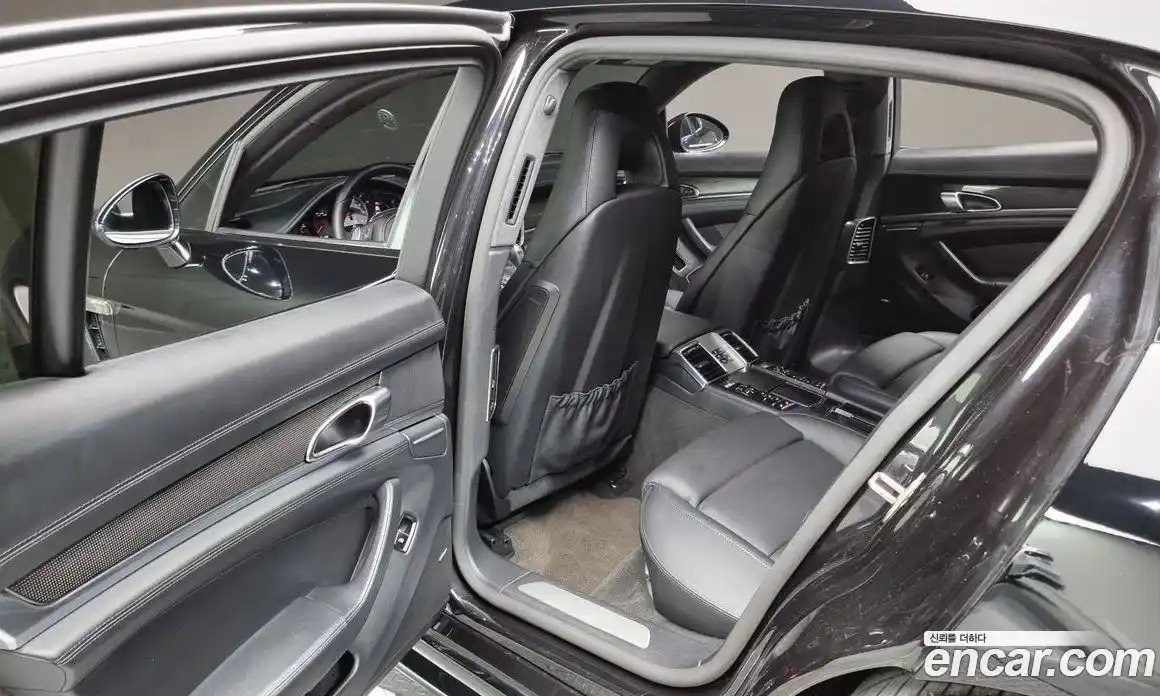 Porsche Panamera 2014 4.8 Автомат в Москве № 165641, фото 17