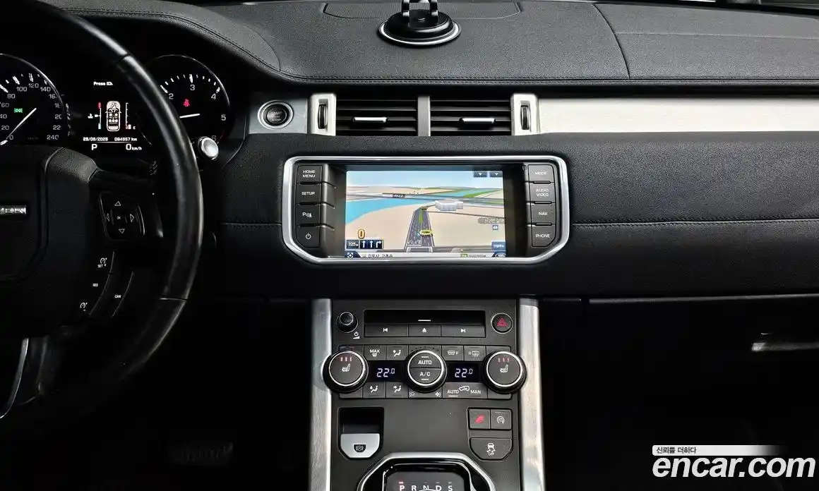 Land Rover Range-Rover Evoque 2015 2.2 Автомат в Москве № 166396, фото 15