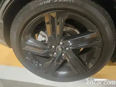 Land Rover Discovery 2023 3.0 Автомат в Москве № 166745, миниатюра 5