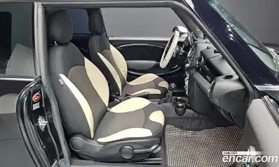 Mini Clubman 2009 1.6 Автомат в Москве № 167220, миниатюра 11