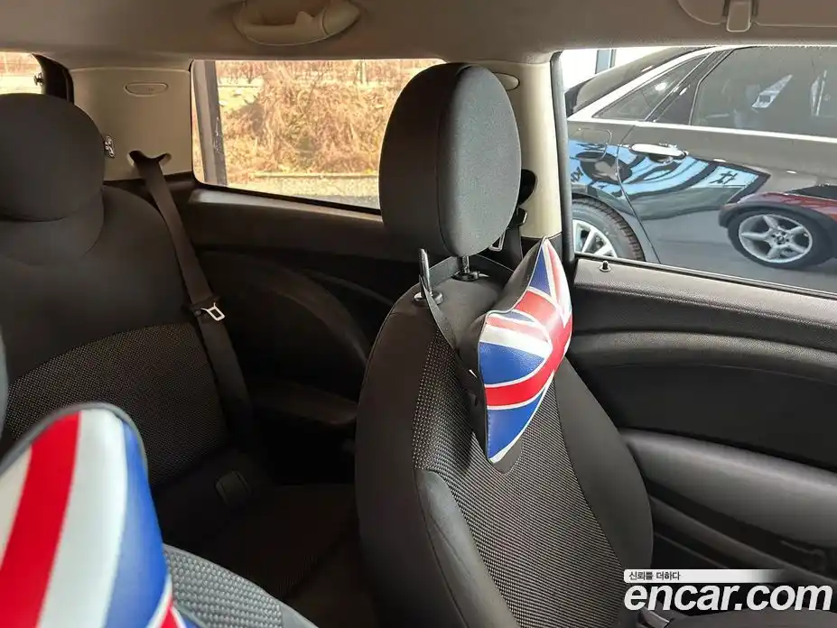 Mini Cooper 2011 1.6 Автомат в Москве № 188791, фото 18