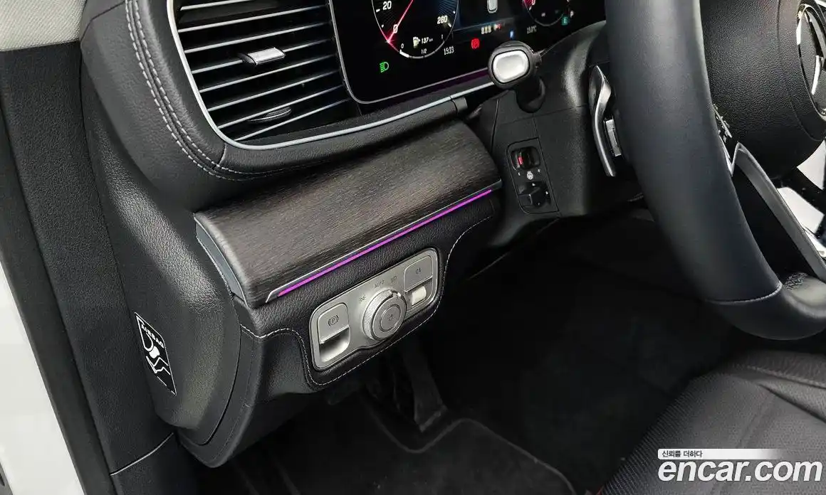 Mercedes-Benz GLE-Class 2025 3.0 Автомат в Москве № 193782, фото 18