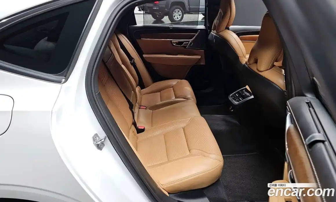 Volvo S90 2019 2.0 Автомат в Москве № 196950, фото 11