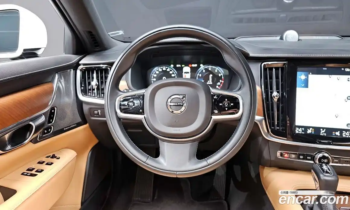 Volvo S90 2019 2.0 Автомат в Москве № 196950, фото 13