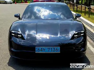 Porsche Taycan 2022 1.0 Автомат в Москве № 197198, миниатюра 5