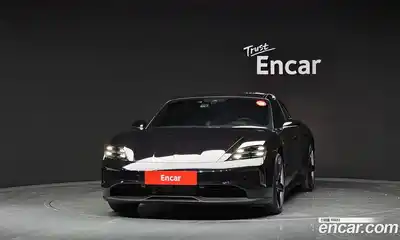 Porsche Taycan 2025 0.1 Автомат в Москве № 197235, миниатюра 3