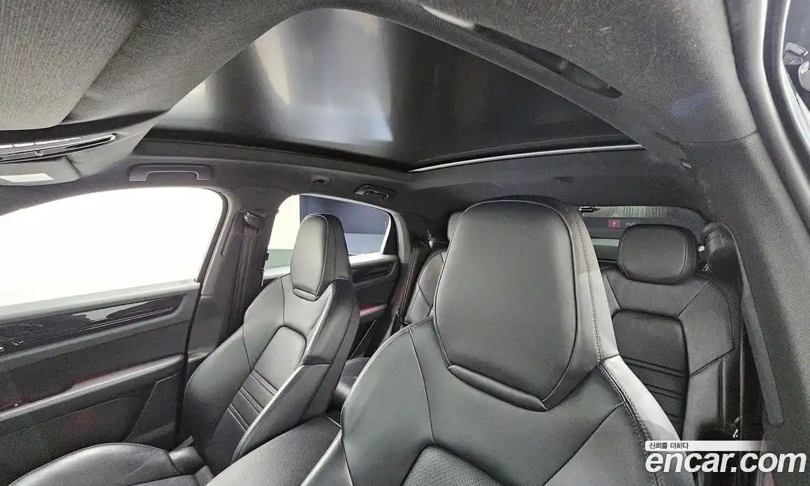 Porsche Cayenne 2021 3.0 Автомат в Москве № 197585, фото 19