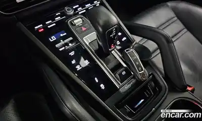 Porsche Cayenne 2021 3.0 Автомат в Москве № 197585, миниатюра 9