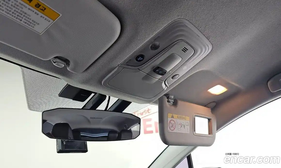 Toyota Prius 2017 1.8 Автомат в Москве № 199694, фото 19