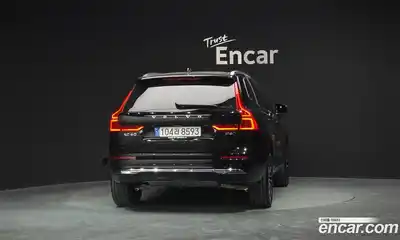 Volvo XC60 2023 2.0 Автомат в Москве № 212798, миниатюра 4