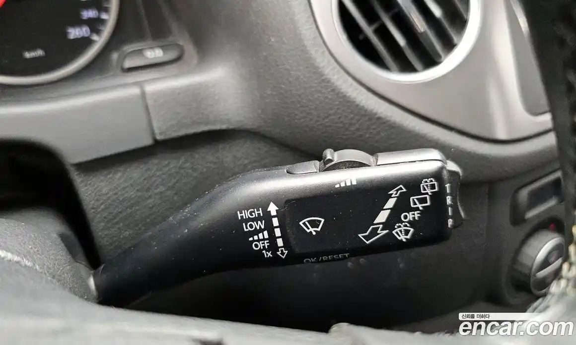 Volkswagen Tiguan 2009 2.0 Автомат в Москве № 214446, фото 17