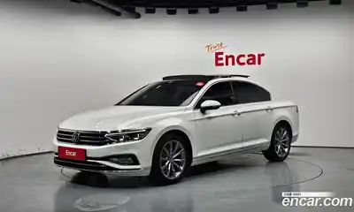 Volkswagen Passat, 2021